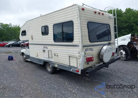 1991 Toyota Pickup Cab Chassis Super Long Wb z USA, uszkodzony, nr VIN JT5VN94T0M0021416